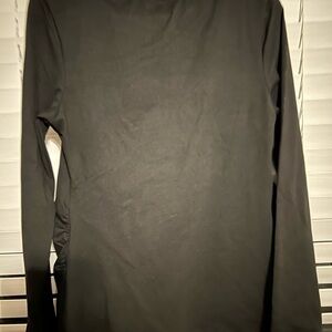 Size Large
Purchased from SHEIN
Never worn 
Black maternity shirt